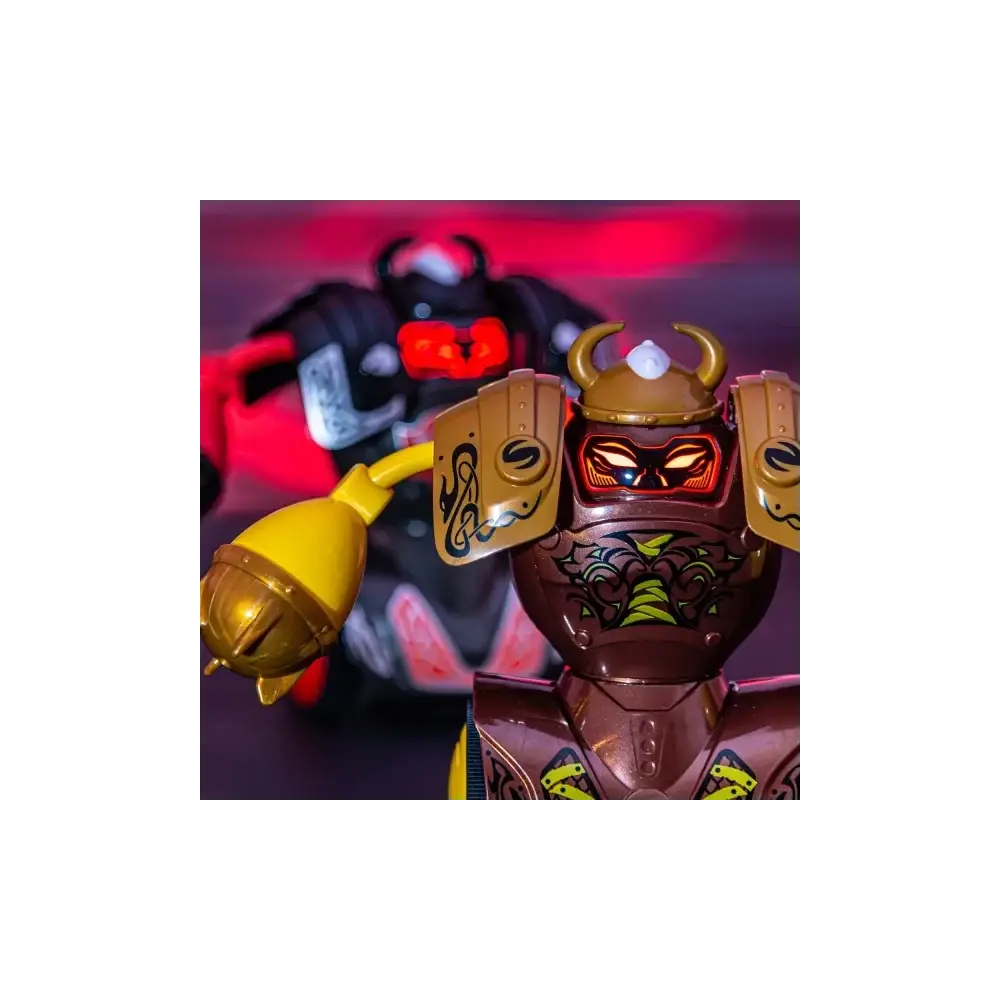 Robo Kombat Vichinghi Pacco Doppio Robot con Armatura Rocco Giocattoli