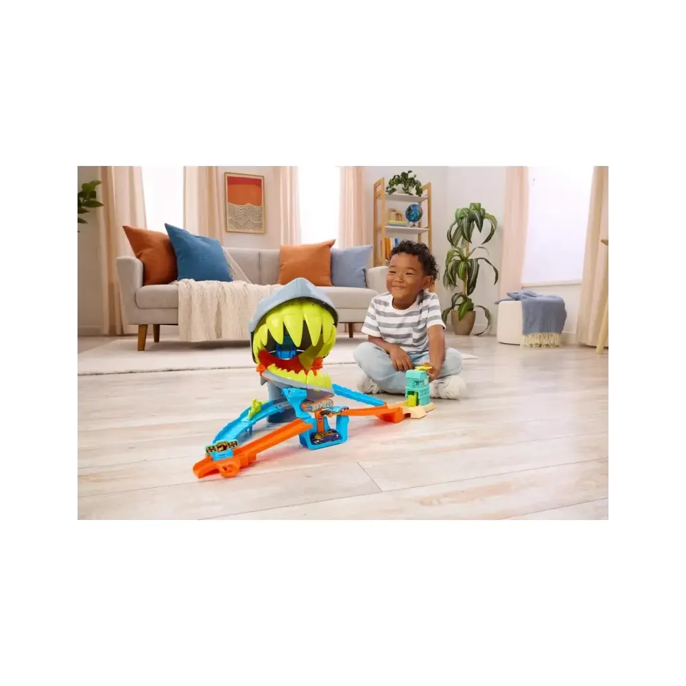Hot Wheels Attacco del Mega Squalo Playset Mattel