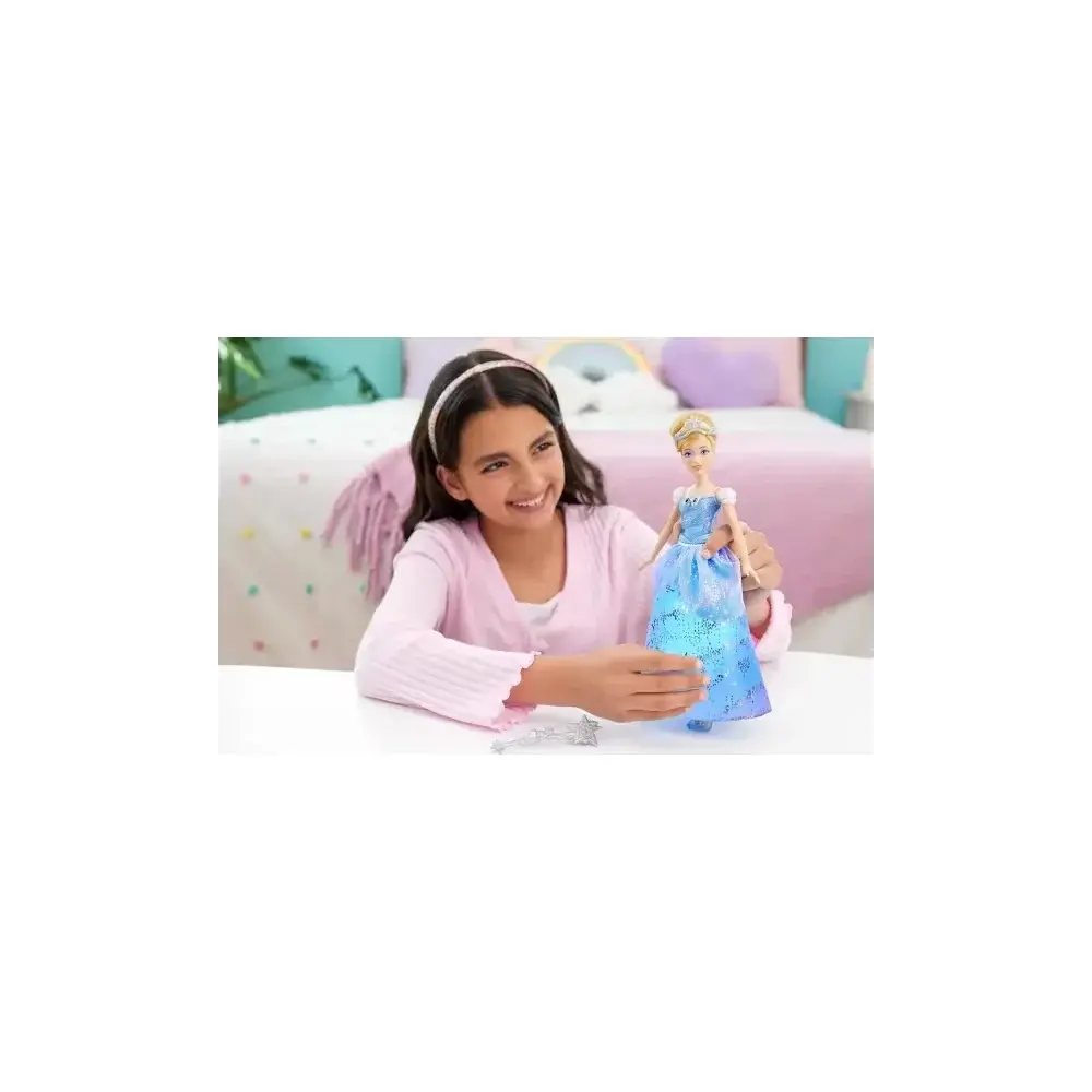 Mattel Disney Princess Cenerentola – Abito Luminoso, 3+ anni