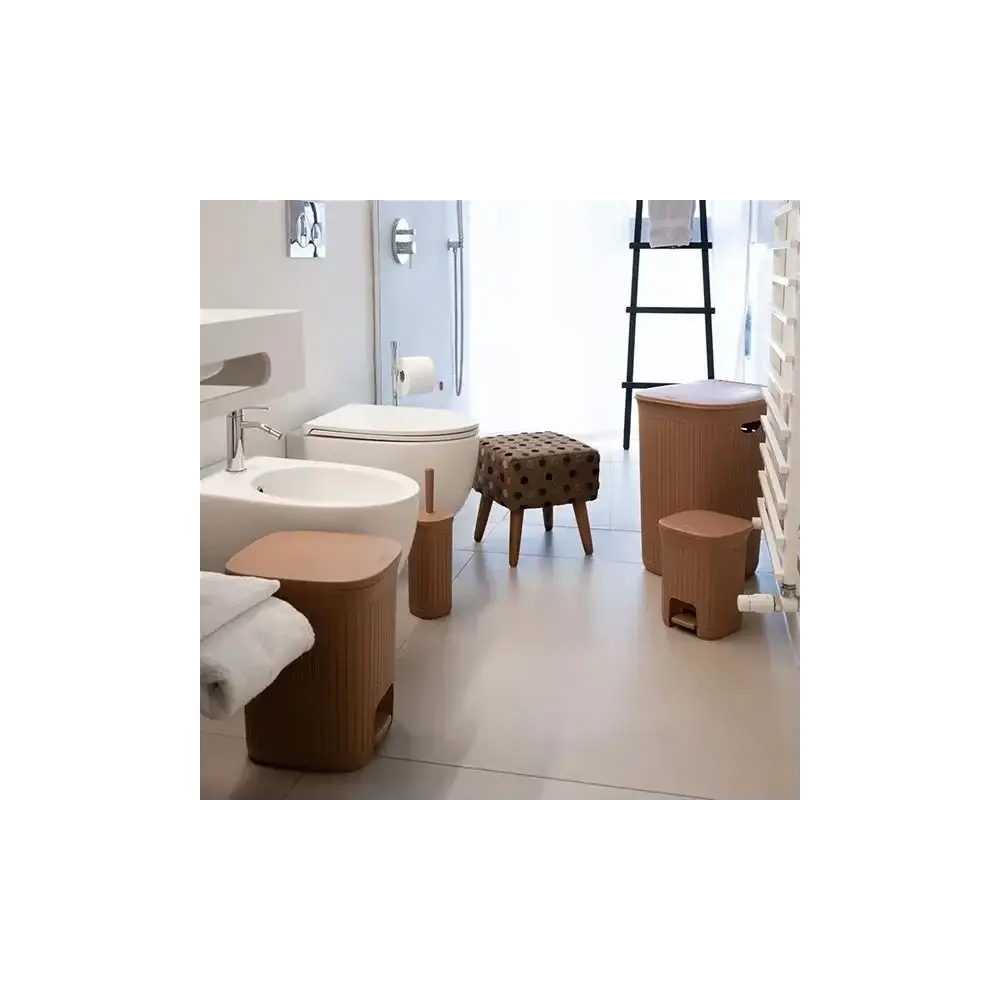 Domus Mocha Mousse Porta Scopi in Plastica Rigenerata Stefanplast 90504