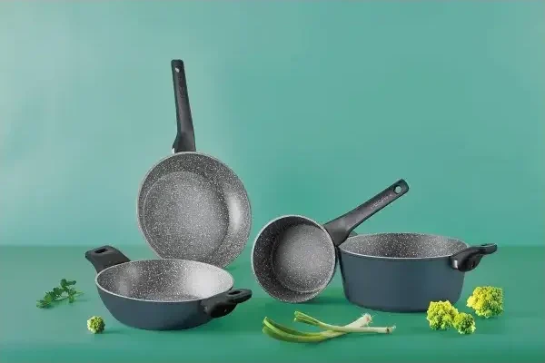 Padelle effetto pietra Pedrini